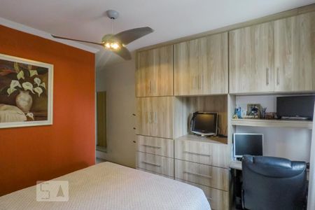 Casa à venda com 263m², 3 quartos e 6 vagasQuarto 3 - Suite