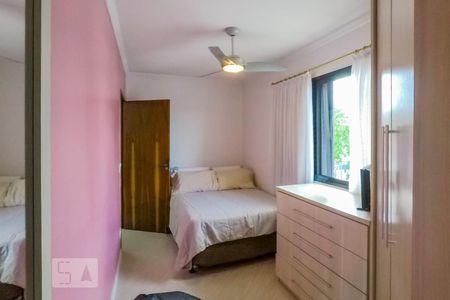 Casa à venda com 263m², 3 quartos e 6 vagasQuarto 1 - Suite