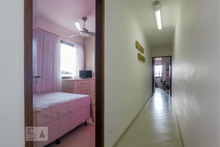 Casa à venda com 263m², 3 quartos e 6 vagasQuarto 1 - Suite