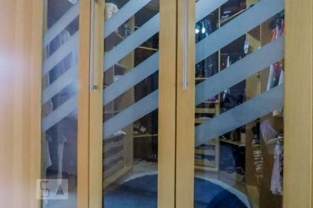 Casa à venda com 263m², 3 quartos e 6 vagasQuarto 3 - Suite