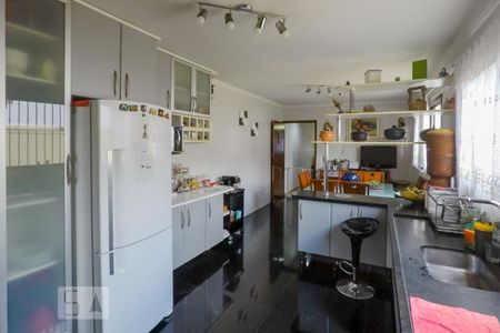 Casa à venda com 263m², 3 quartos e 6 vagasCozinha