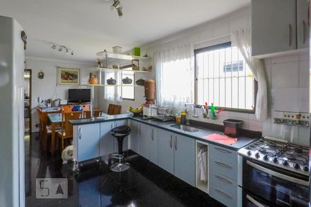 Casa à venda com 263m², 3 quartos e 6 vagasCozinha