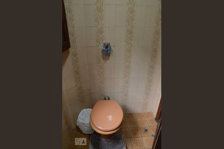 Casa à venda com 700m², 5 quartos e 4 vagasLavabo