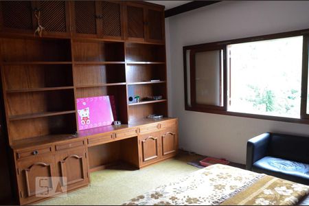 Casa à venda com 700m², 5 quartos e 4 vagasQuarto 4