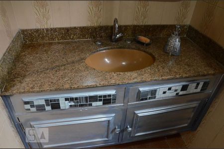 Casa à venda com 700m², 5 quartos e 4 vagasLavabo