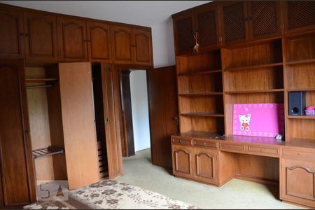 Casa à venda com 700m², 5 quartos e 4 vagasQuarto 4