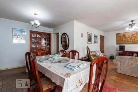 Apartamento à venda com 226m², 3 quartos e sem vagaSala