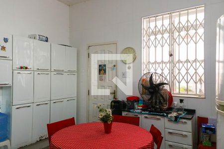 Casa à venda com 500m², 8 quartos e 4 vagasCozinha no 1º Pavimento