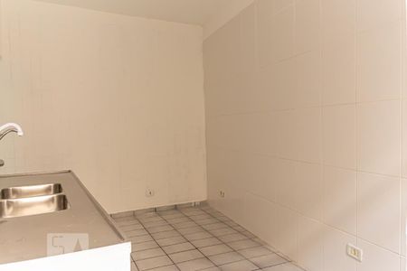 Casa para alugar com 45m², 1 quarto e sem vaga Casa para alugar com 45m², 1 quarto e sem vagaCozinha
