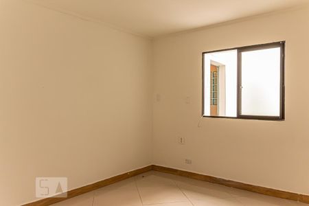 Quarto de casa para alugar com 1 quarto, 45m² em Jardim Santa Cruz (sacomã), São Paulo