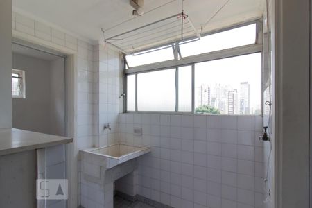 Área de Serviço de apartamento para alugar com 2 quartos, 68m² em Itaim Bibi, São Paulo