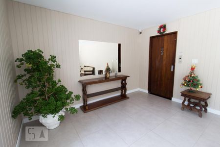 Hall de Entrada de apartamento para alugar com 2 quartos, 68m² em Itaim Bibi, São Paulo