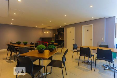 Studio à venda com 35m², 1 quarto e sem vagaSalão de Festas