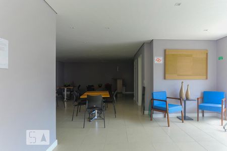 Studio à venda com 35m², 1 quarto e sem vagaSalão de Festas