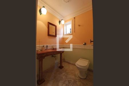 Lavabo de casa à venda com 3 quartos, 220m² em Vila Nova Conceição, São Paulo