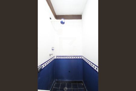 Casa à venda com 220m², 3 quartos e 2 vagasBanheiro Social 1