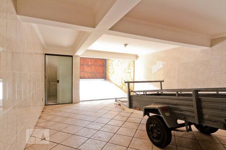 Garagem de casa para alugar com 3 quartos, 190m² em Parque Monteiro Soares, São Paulo