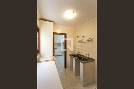 Casa para alugar com 200m², 4 quartos e 3 vagasÁrea de Serviço