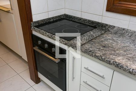 Casa para alugar com 200m², 4 quartos e 3 vagasCozinha