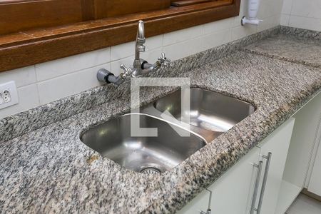 Casa para alugar com 200m², 4 quartos e 3 vagasCozinha