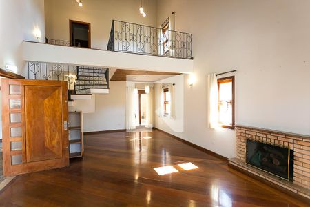 Sala de casa para alugar com 4 quartos, 200m² em Jardim Vitória Régia, São Paulo