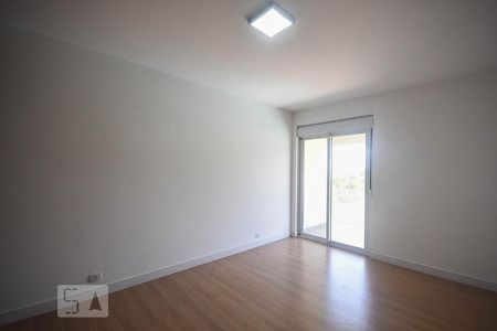 Casa para alugar com 500m², 4 quartos e 6 vagasSuíte 2