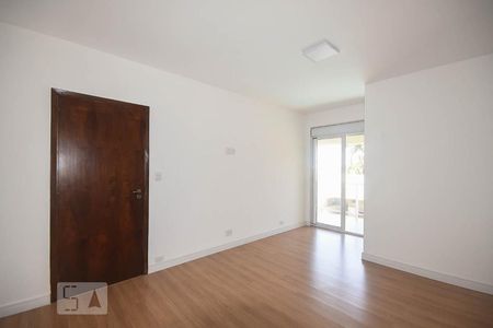 Casa para alugar com 500m², 4 quartos e 6 vagasSuíte 3
