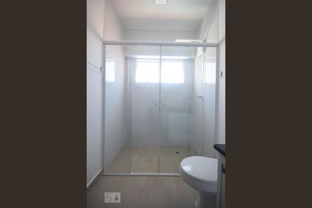 Casa para alugar com 500m², 4 quartos e 6 vagasDetalhe do Banheiro Suíte 3