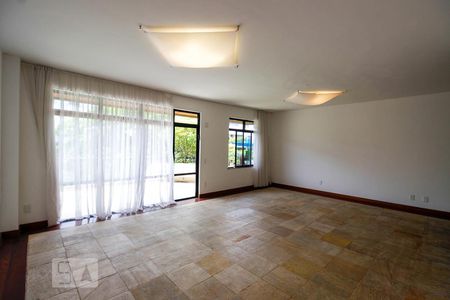 Sala de apartamento para alugar com 4 quartos, 300m² em Recreio dos Bandeirantes, Rio de Janeiro