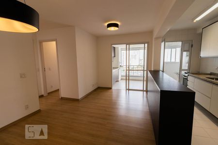 Apartamento para alugar com 63m², 2 quartos e 2 vagasSala