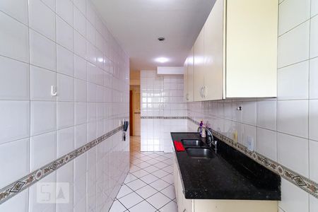 Apartamento à venda com 90m², 2 quartos e 2 vagas Apartamento à venda com 90m², 2 quartos e 2 vagasCozinha