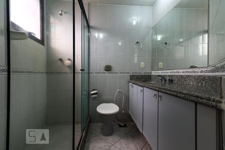 Apartamento à venda com 90m², 2 quartos e 2 vagas Apartamento à venda com 90m², 2 quartos e 2 vagasBanheiro da Suíte 2