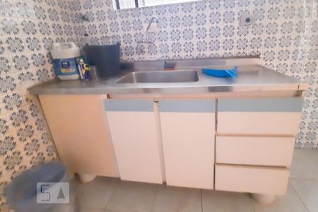 Casa à venda com 152m², 3 quartos e 3 vagas Casa à venda com 152m², 3 quartos e 3 vagasCozinha