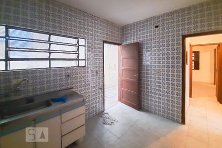 Casa à venda com 152m², 3 quartos e 3 vagas Casa à venda com 152m², 3 quartos e 3 vagasCozinha