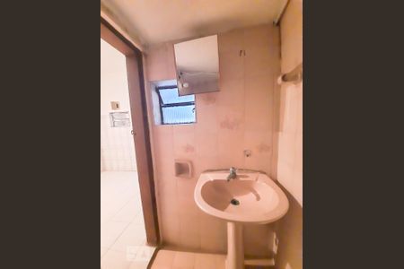 Casa à venda com 152m², 3 quartos e 3 vagas Casa à venda com 152m², 3 quartos e 3 vagasBanheiro da Suíte