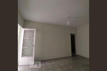 Sala de casa à venda com 2 quartos, 95m² em Cidade Antônio Estevão de Carvalho, São Paulo