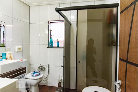 Casa à venda com 530m², 4 quartos e 4 vagas Casa à venda com 530m², 4 quartos e 4 vagasBanheiro