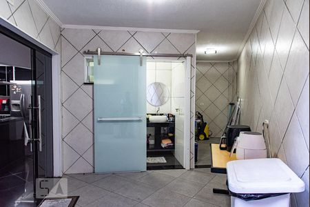 Casa à venda com 530m², 4 quartos e 4 vagas Casa à venda com 530m², 4 quartos e 4 vagasÁrea de serviço