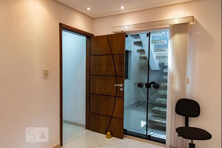 Casa à venda com 530m², 4 quartos e 4 vagas Casa à venda com 530m², 4 quartos e 4 vagasQuarto 2