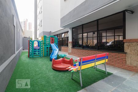 Apartamento à venda com 127m², 2 quartos e 2 vagas Apartamento à venda com 127m², 2 quartos e 2 vagasPlayground