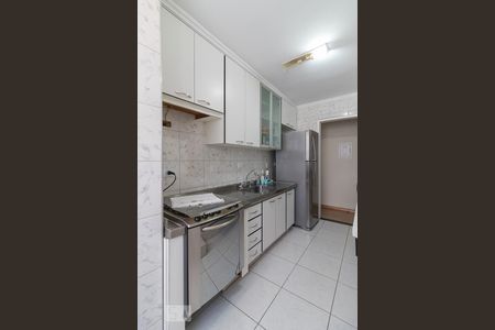 Apartamento à venda com 127m², 2 quartos e 2 vagas Apartamento à venda com 127m², 2 quartos e 2 vagasCozinha