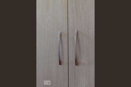 Apartamento à venda com 127m², 2 quartos e 2 vagas Apartamento à venda com 127m², 2 quartos e 2 vagasQuarto 1 detalhe