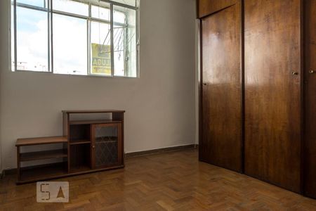 Quarto de apartamento à venda com 1 quarto, 58m² em Centro, Belo Horizonte