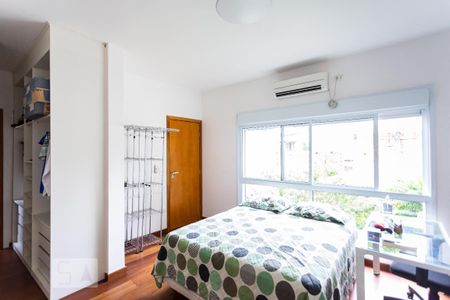 Casa à venda com 450m², 5 quartos e 4 vagasSuite 3