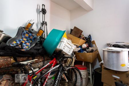 Casa à venda com 450m², 5 quartos e 4 vagasQuarto de Serviço