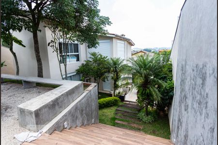 Casa à venda com 450m², 5 quartos e 4 vagasQuintal