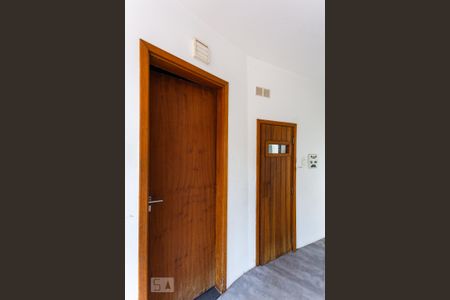 Casa à venda com 450m², 5 quartos e 4 vagasSauna