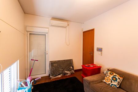 Casa à venda com 450m², 5 quartos e 4 vagasQuarto 1