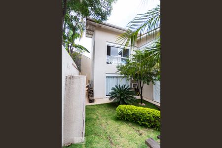 Casa à venda com 450m², 5 quartos e 4 vagasQuintal