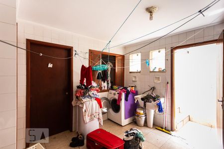 Casa à venda com 450m², 5 quartos e 4 vagasÁrea de Serviço